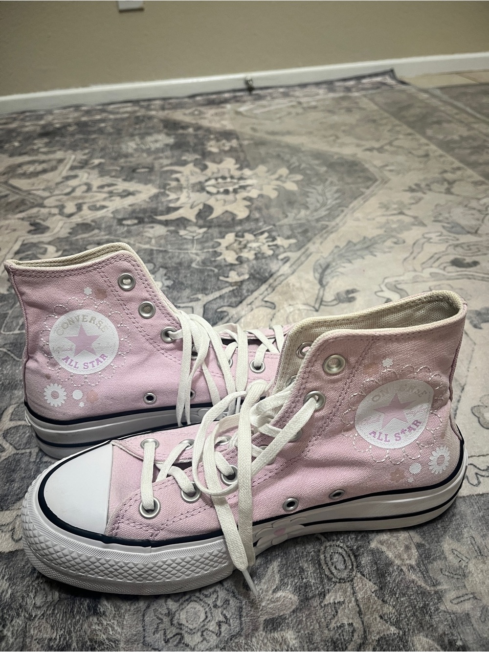 Converse limited floral